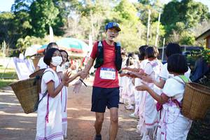 BIB: 2795
                            <button type="button" onclick="openModal(19032398)" class="btn btn-primary btn-sm float-right btn-popup" data-toggle="modal" data-target=".modal-high-quality">
                        <i class="fas fa-shopping-cart"></i> Add to Cart
                    </button>
                                            <button type="button" onclick="isThisMe(19032398, true)" class="btn btn-success btn-sm float-right btn-popup btn-isme hidden" data-toggle="tooltip" data-placement="bottom" title="นี่คือรูปของคุณใช่ไหม คลิกที่นี่เพื่อเอาเข้าอัลบั้ม">
                        <i class="fas fa-plus"></i> Add to album
                    </button>
                    <button type="button" onclick="isThisMe(19032398, false)" class="btn btn-warning btn-sm float-right btn-popup btn-isnotme hidden">
                        <i class="fas fa-ban"></i> Remove from album
                    </button>